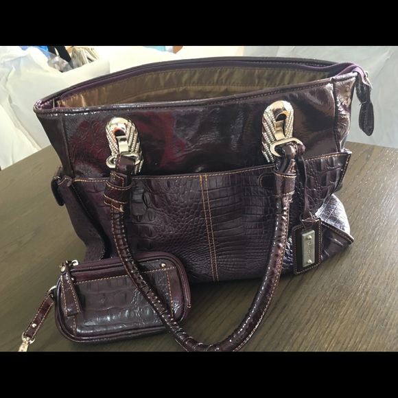 Purse - Picture 2 of 2